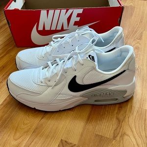 Nike Air Max Excee White